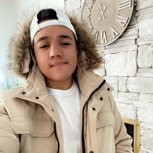 Meet your Posher, Andrew